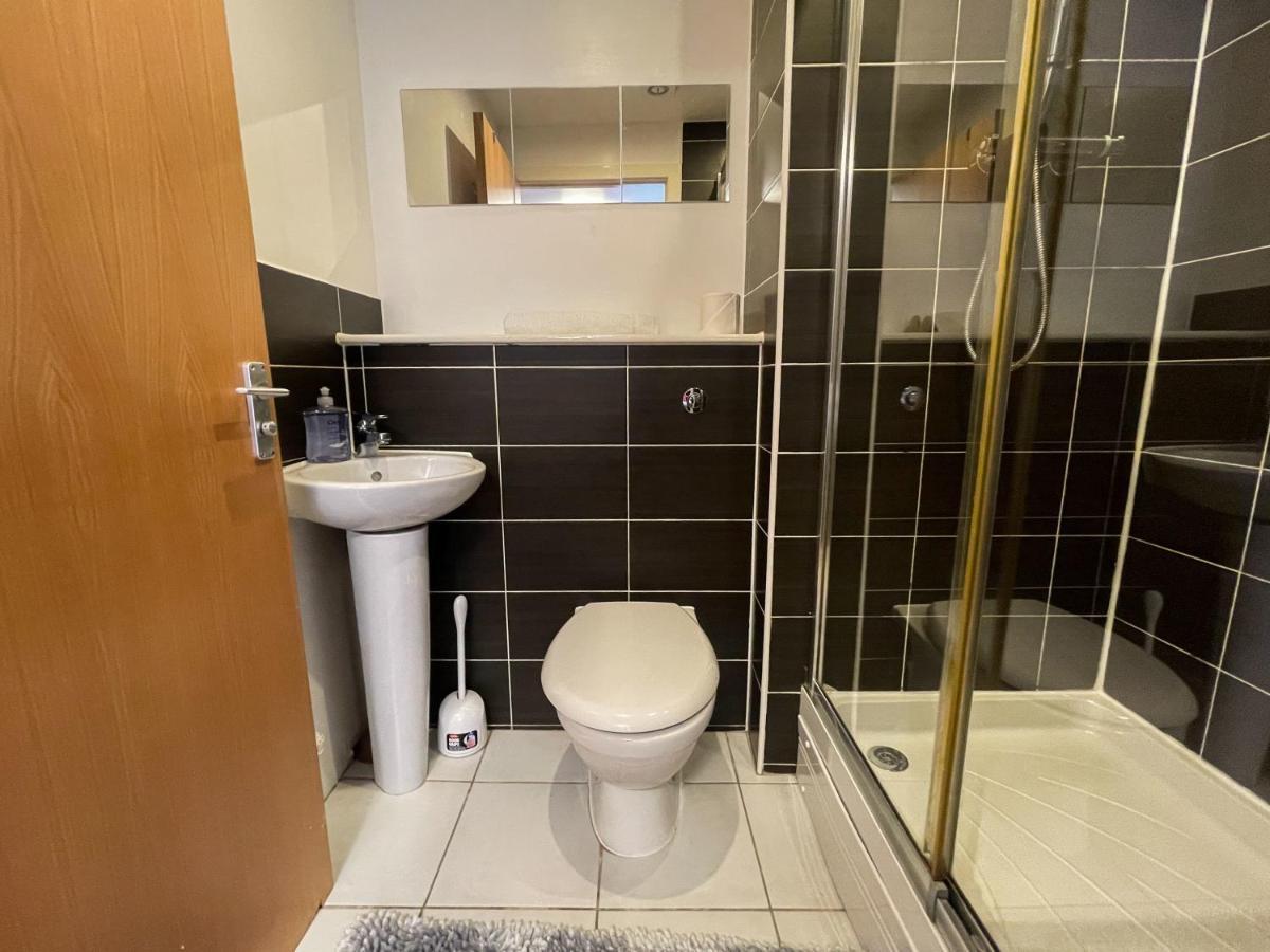 Kelvingrove 2 Bedroom Apartment - Private Parking Glasgow Exterior foto