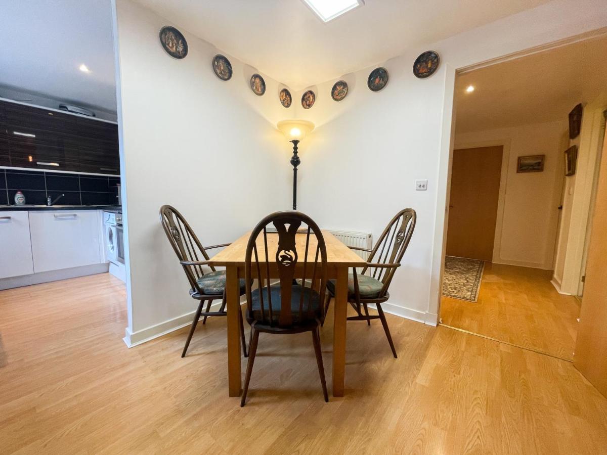 Kelvingrove 2 Bedroom Apartment - Private Parking Glasgow Exterior foto