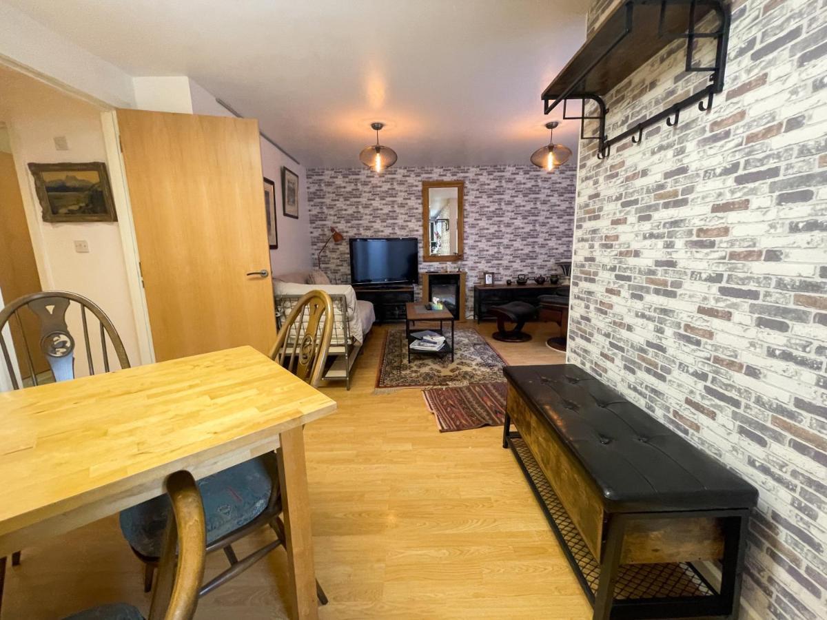 Kelvingrove 2 Bedroom Apartment - Private Parking Glasgow Exterior foto