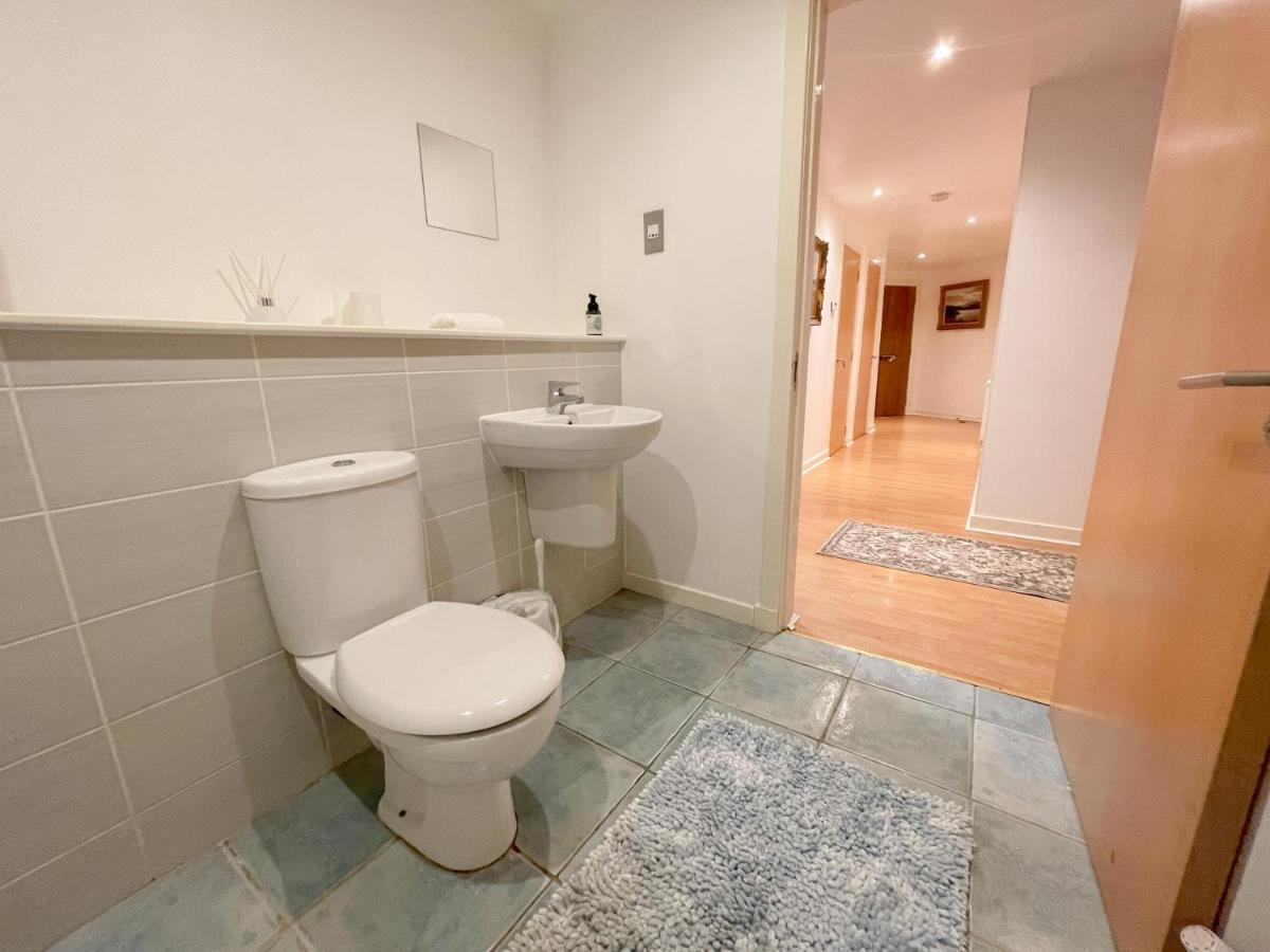 Kelvingrove 2 Bedroom Apartment - Private Parking Glasgow Exterior foto