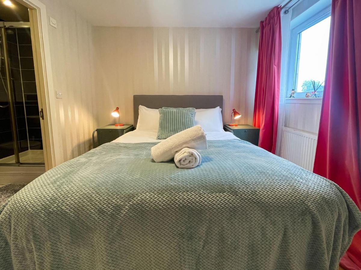 Kelvingrove 2 Bedroom Apartment - Private Parking Glasgow Exterior foto