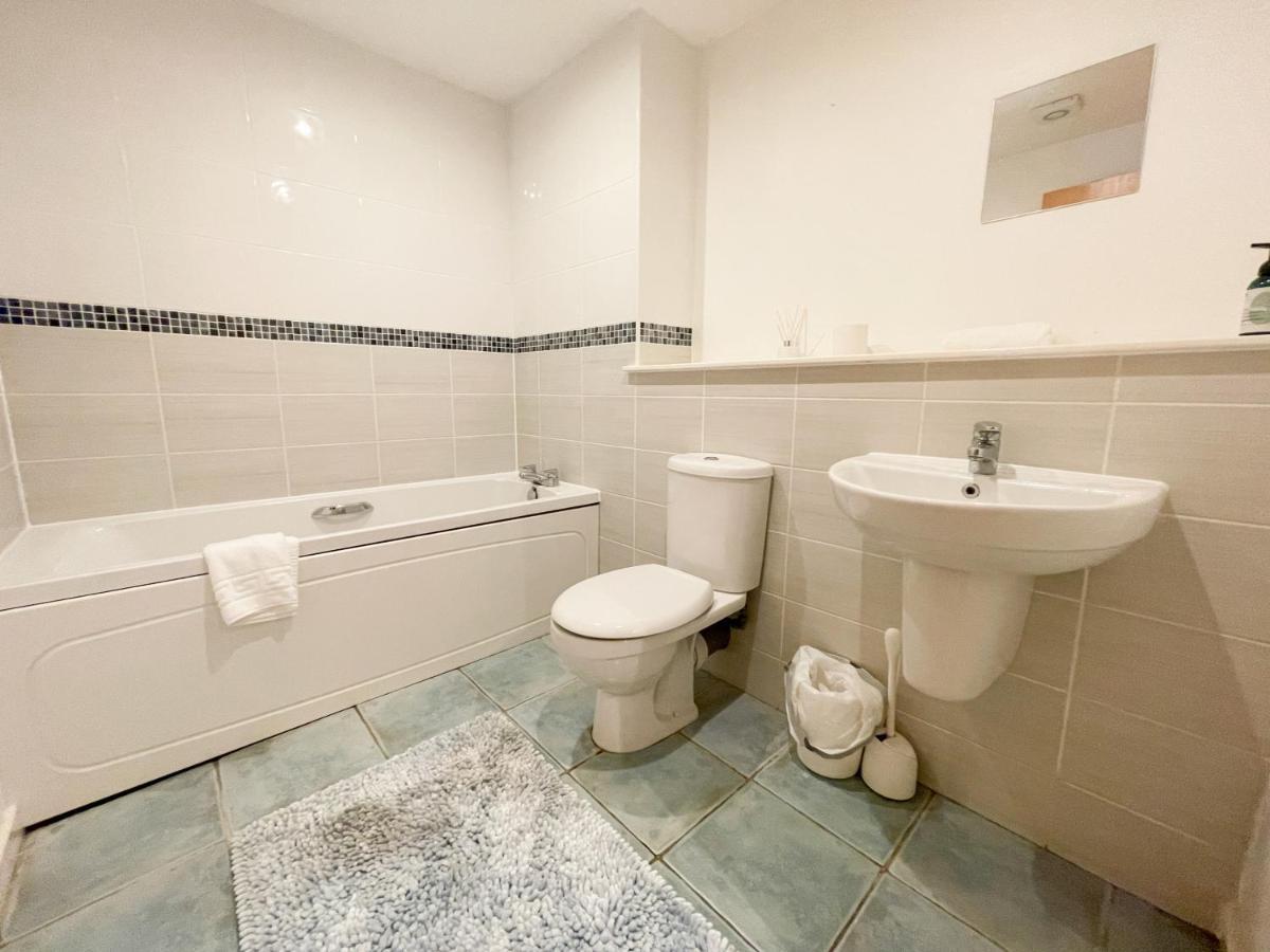 Kelvingrove 2 Bedroom Apartment - Private Parking Glasgow Exterior foto