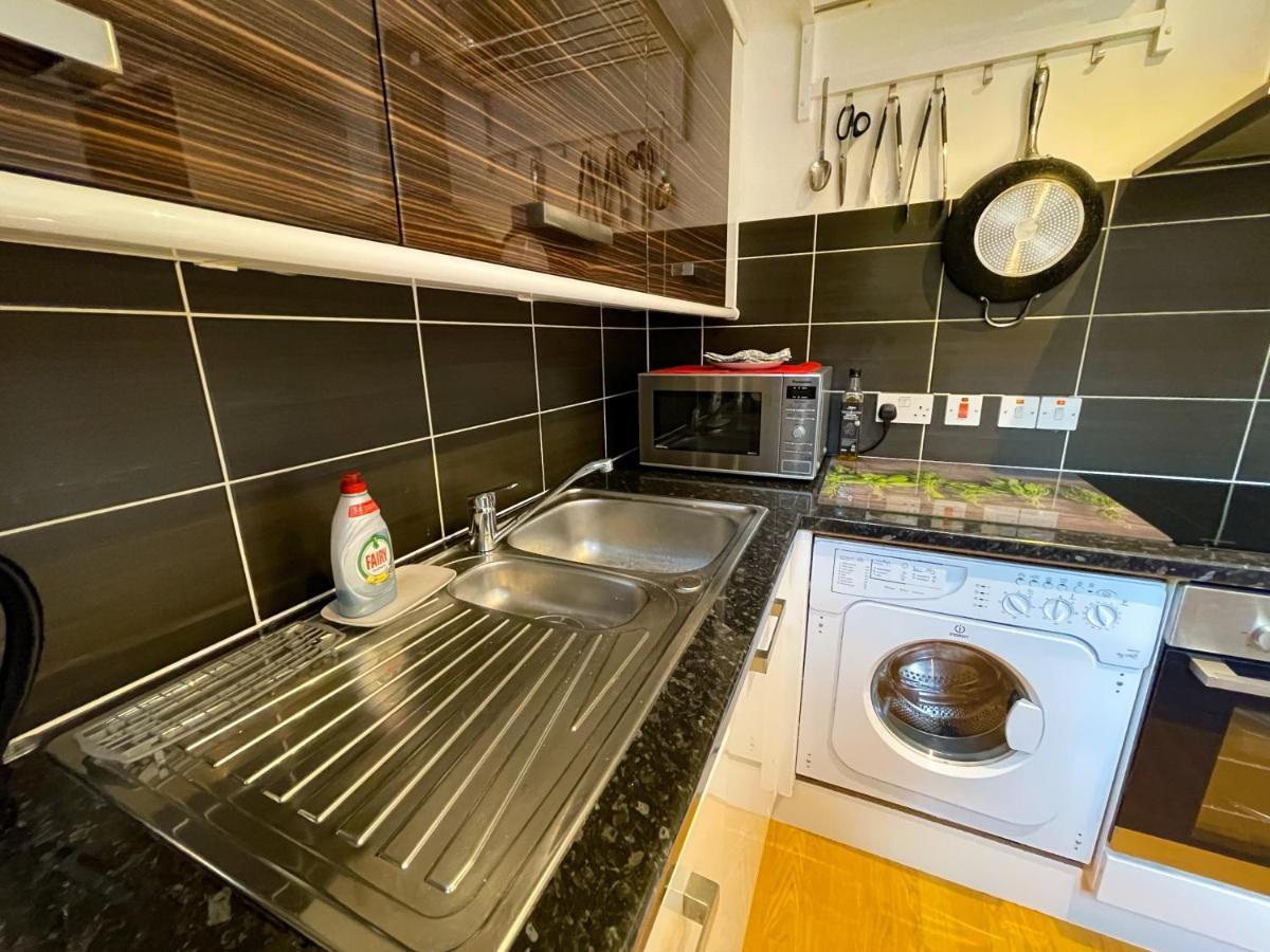 Kelvingrove 2 Bedroom Apartment - Private Parking Glasgow Exterior foto